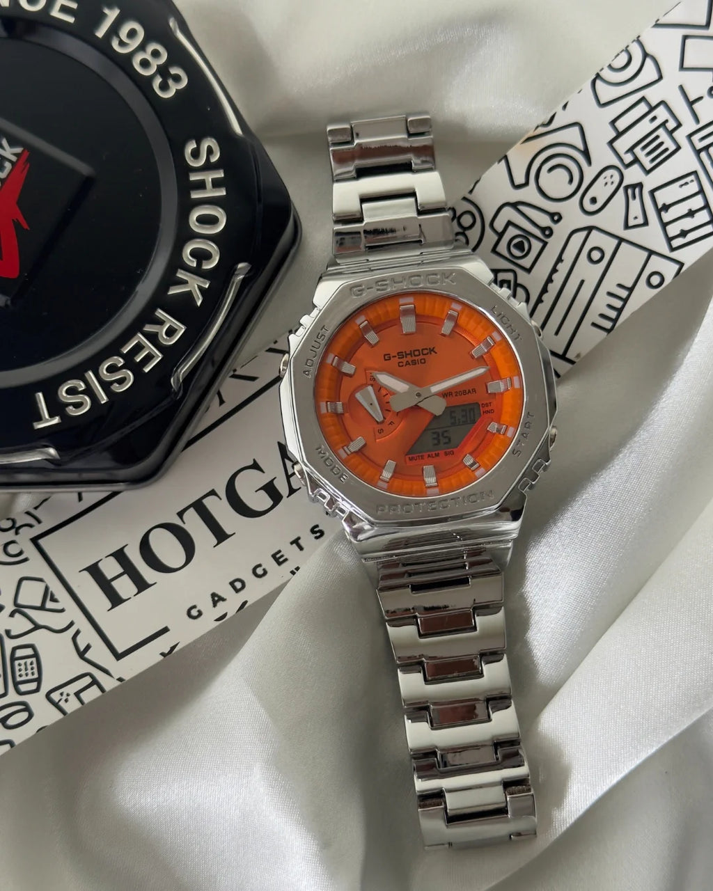 G-Shock GM2110D (Analog Digital Watch)