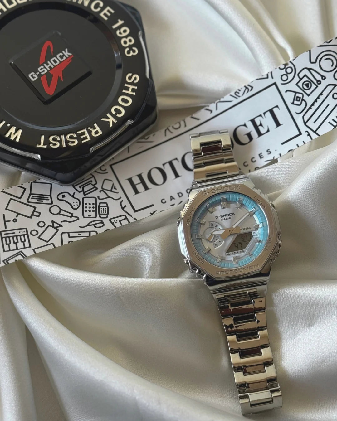 G-Shock GM2110D (Analog Digital Watch)