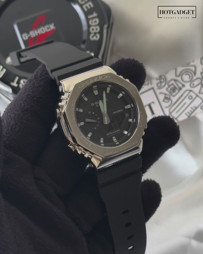 G-Shock GM2100 (Analog Digital Watch)